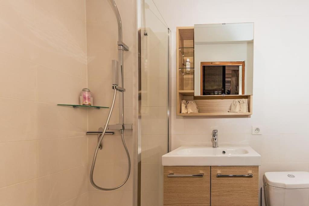 Appartement Cocooning, Climatise, Au Coeur D'Agen Exterior photo